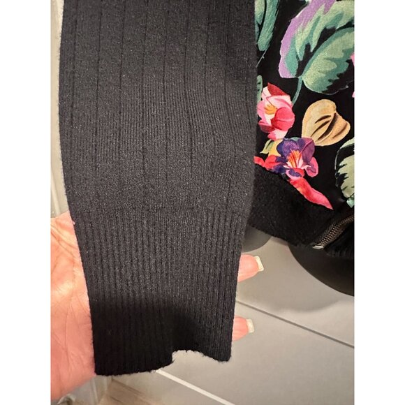 SIONI Black Floral Hooded Zip-up Jacket Soft Cozy 52% Viscose Sz L NWT - Picture 5 of 8